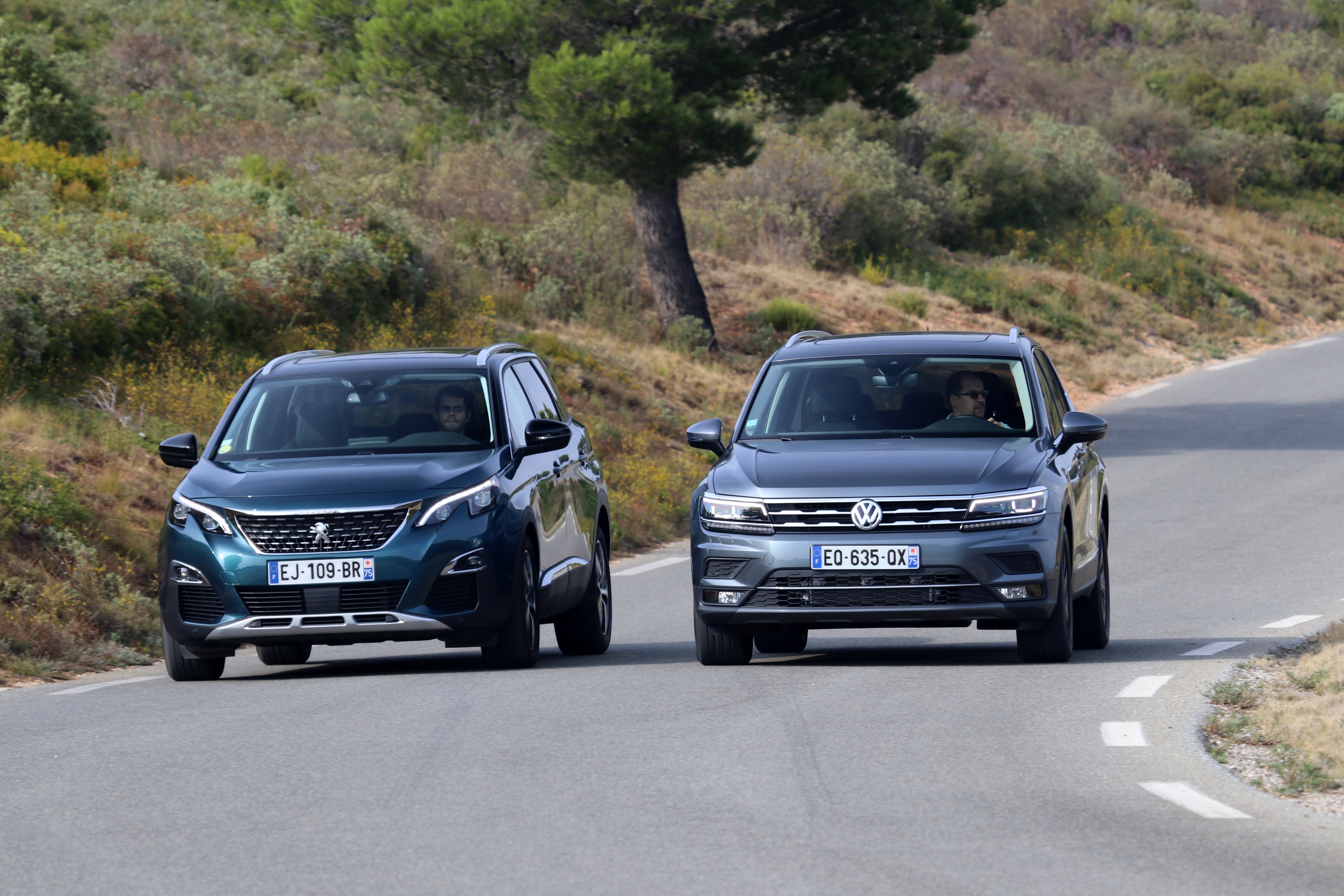 comparatif 5008 tiguan