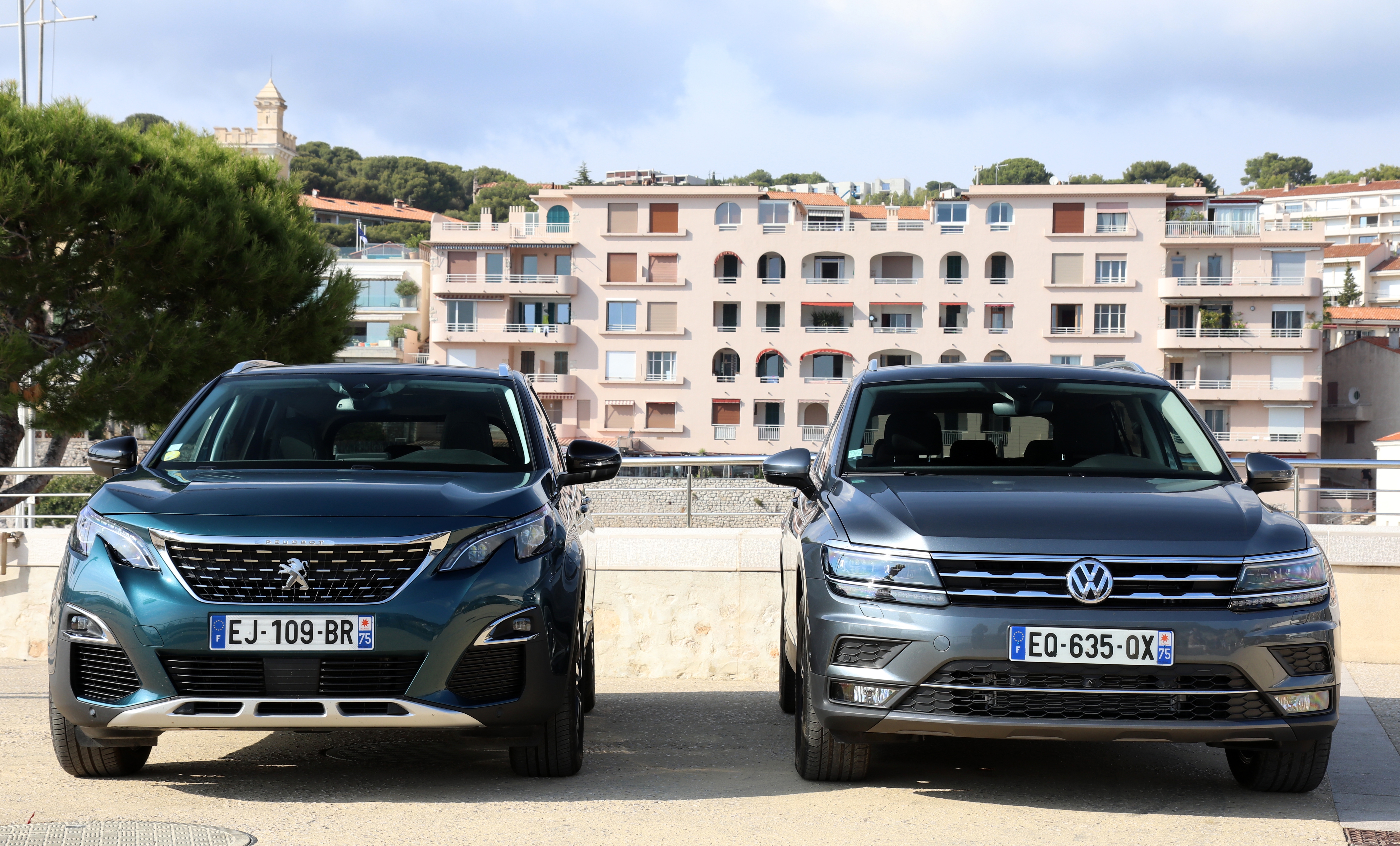 comparatif 5008 tiguan
