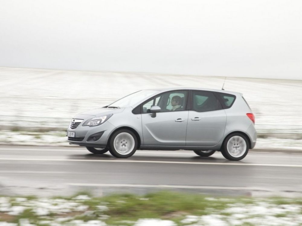 comparatif b max meriva