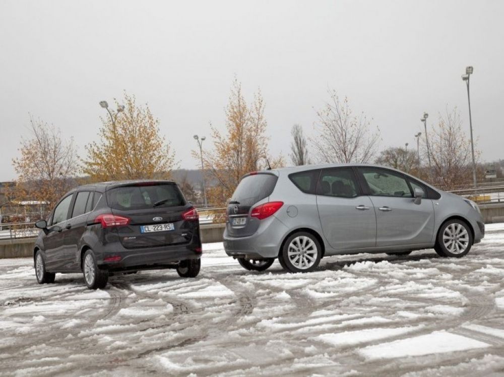 comparatif b max meriva