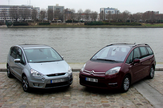 comparatif smax grand c4
