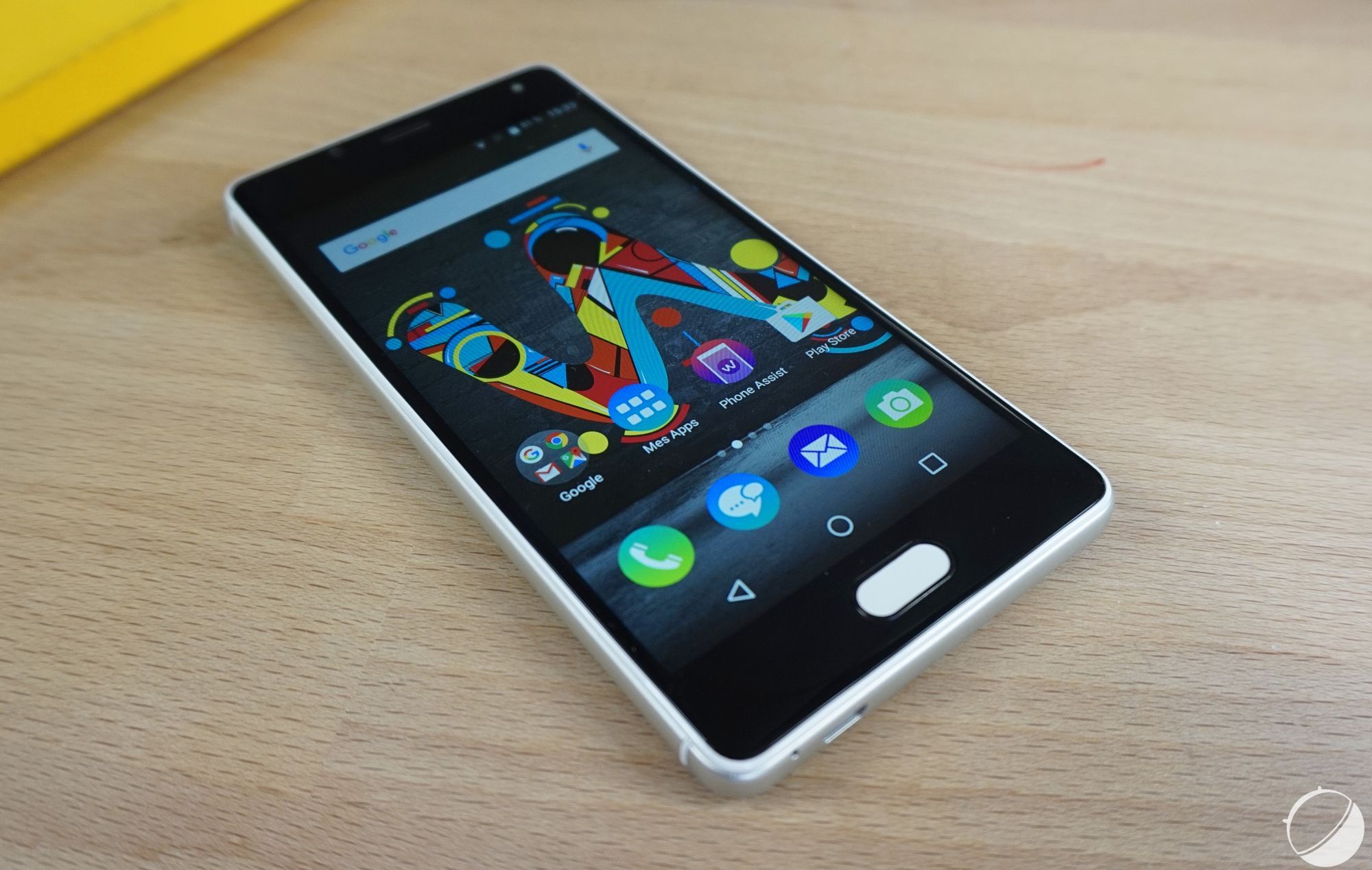 comparatif u feel lite