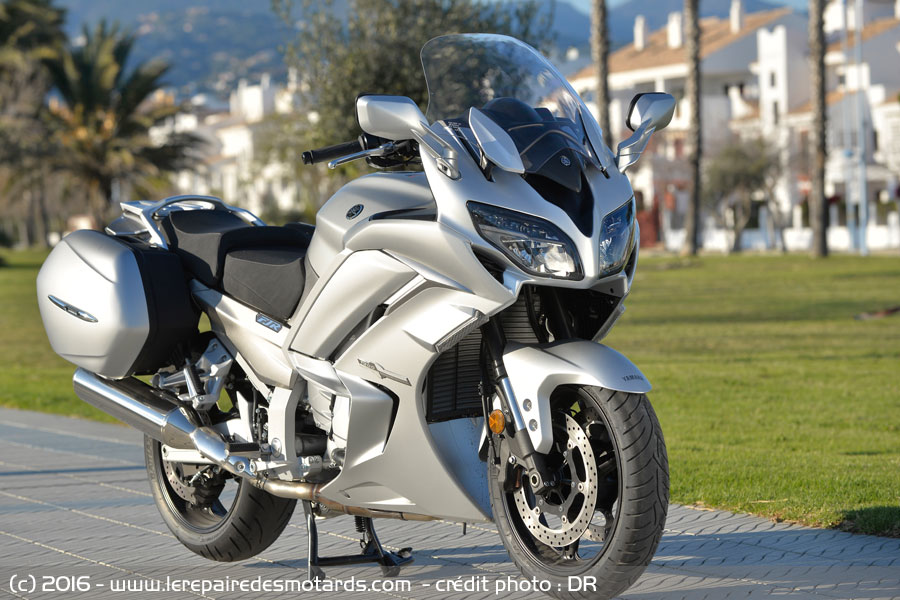 comparatif yamaha 1300 fjr